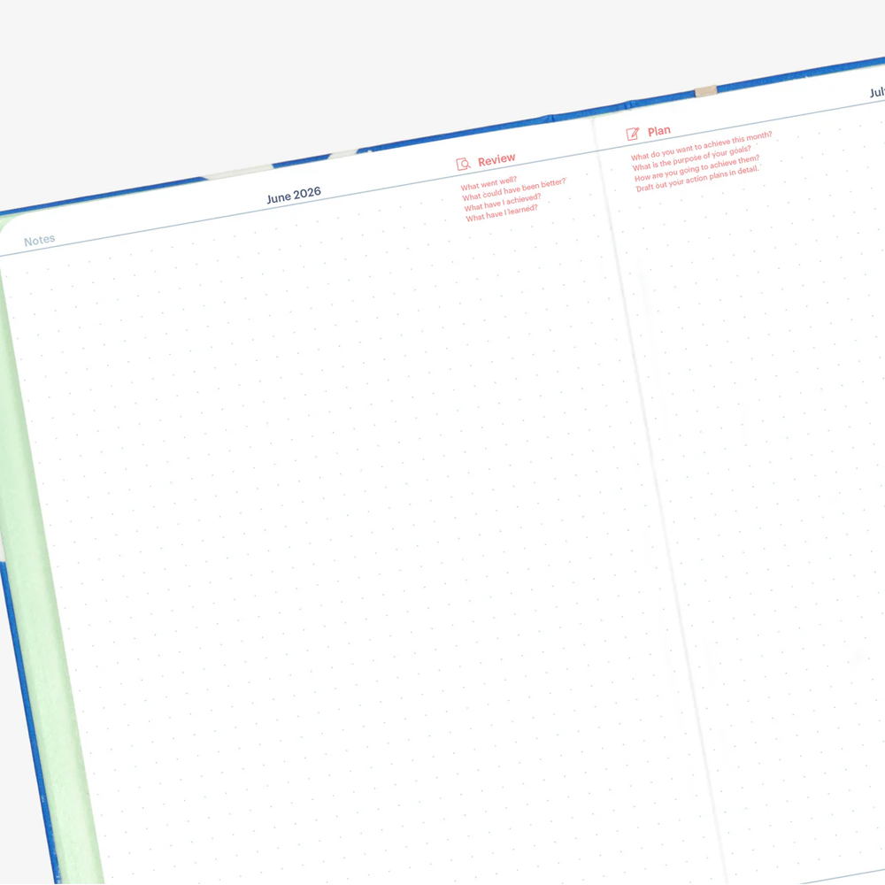 2026 Weekly & Monthly Vertical Planner by Mossery