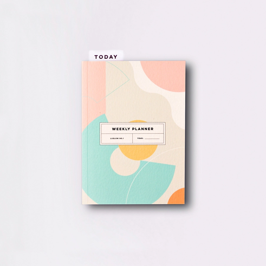 Pocket Weekly & Monthly Planner by The Completist
